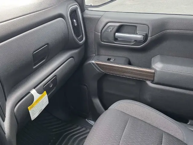 2019 Chevrolet Silverado - $23,324