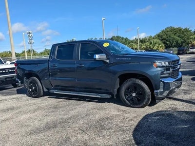 2020 Chevrolet Silverado 1500 4X2 LT 4DR Crew Cab 5.8 FT. SB