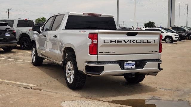 2020 Chevrolet Silverado 1500 Custom