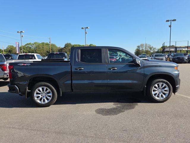 2020 Chevrolet Silverado - $21,992