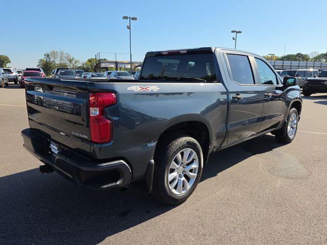 2020 Chevrolet Silverado - $21,992