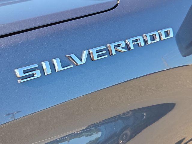 2020 Chevrolet Silverado - $21,992