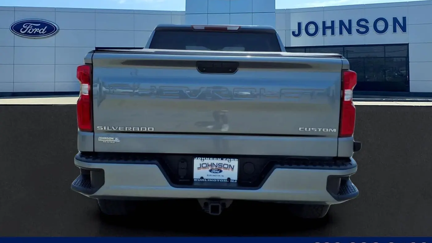 2020 Chevrolet Silverado 1500 Custom