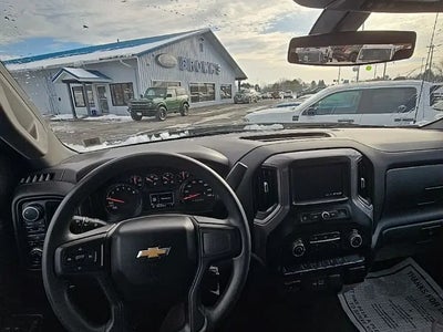 2021 Chevrolet Silverado 1500 4X4 Custom 4DR Crew Cab 5.8 FT. SB
