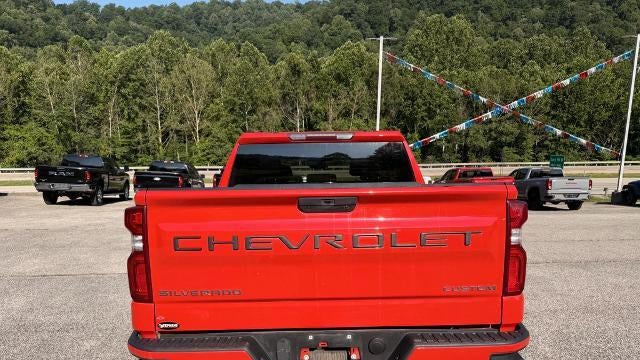 2021 Chevrolet Silverado 1500 Custom