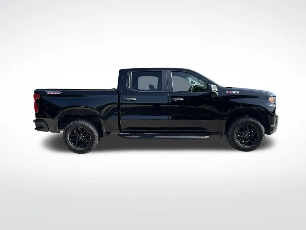 2019 Chevrolet Silverado - $24,497