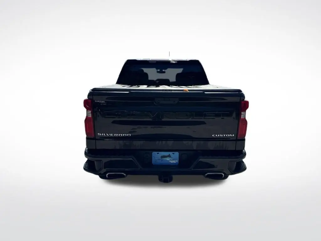 2019 Chevrolet Silverado - $24,497