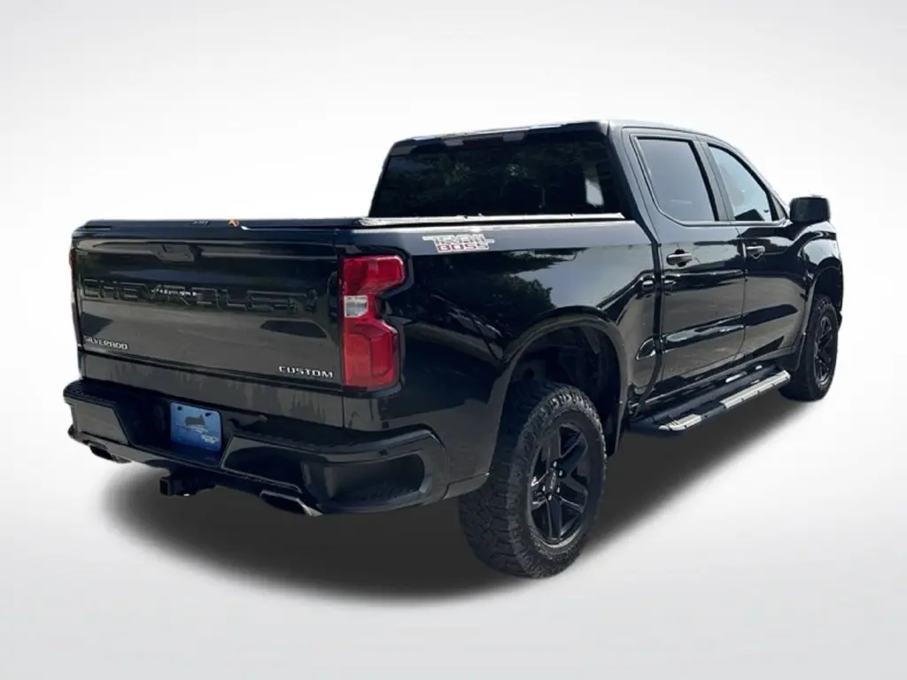 2019 Chevrolet Silverado - $23,897