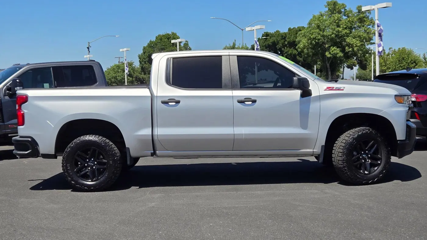 2021 Chevrolet Silverado 1500 Custom Trail Boss