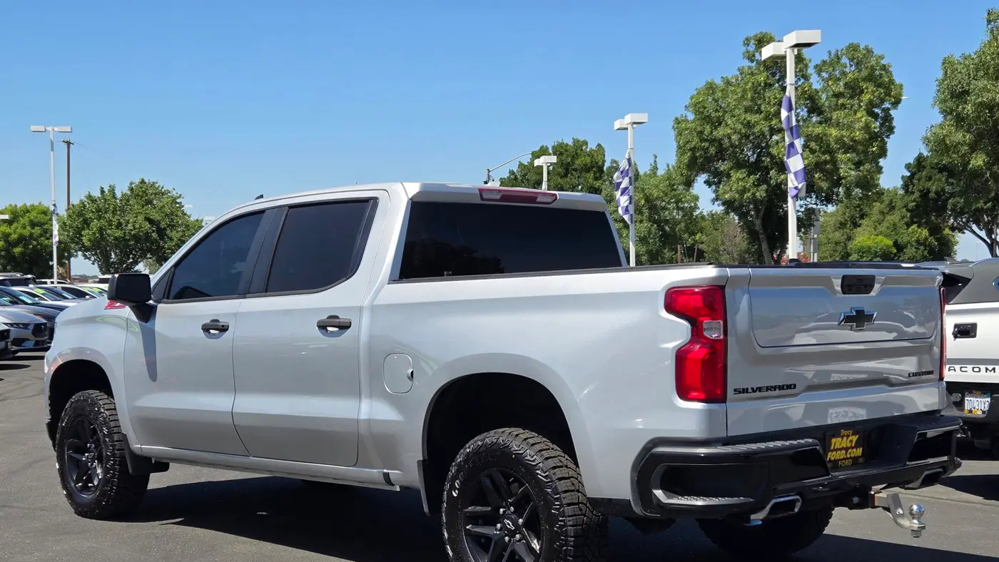 2021 Chevrolet Silverado 1500 Custom Trail Boss