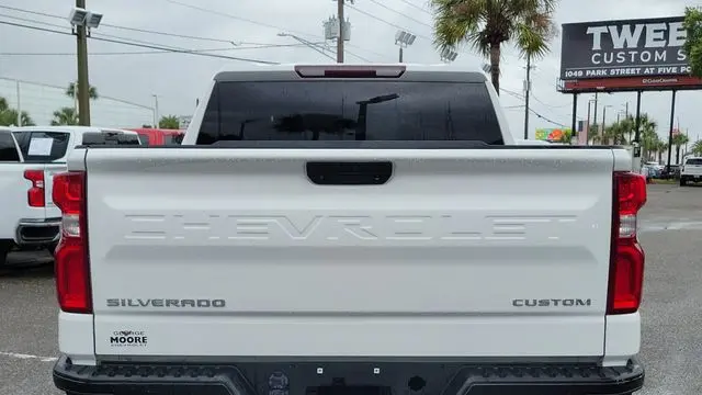 2021 Chevrolet Silverado 1500 Custom Trail Boss