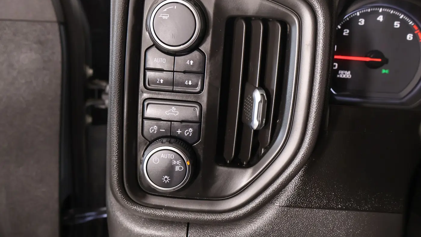 2021 Chevrolet Silverado 1500 Custom Trail Boss