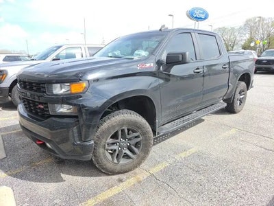 2022 Chevrolet Silverado 1500 Limited 4X4 Custom Trail Boss 4DR Crew Cab 5.8 FT. SB
