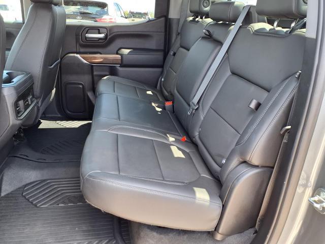 2020 Chevrolet Silverado - $30,998