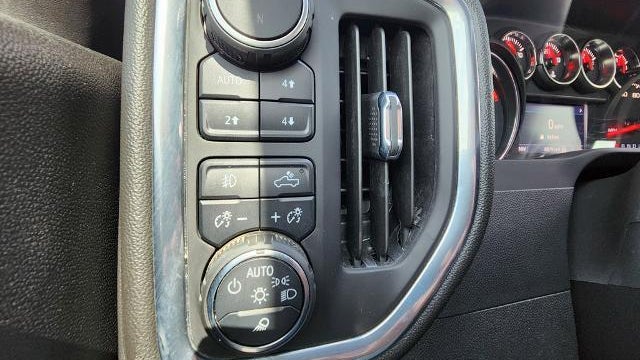 2022 Chevrolet Silverado 1500 Limited LT Trail Boss