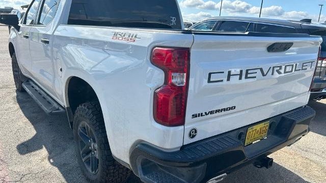 2024 Chevrolet Silverado 1500 Custom Trail Boss
