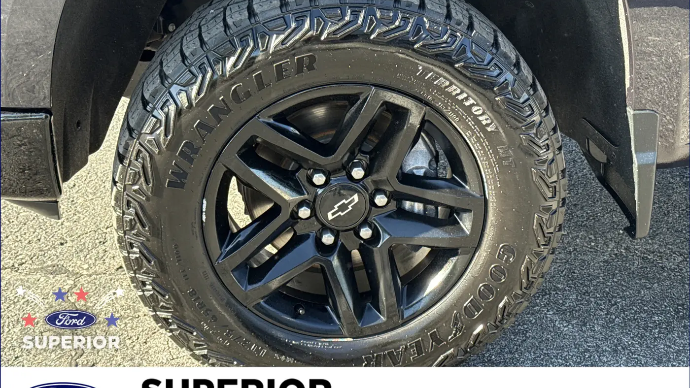 2023 Chevrolet Silverado 1500 Custom Trail Boss