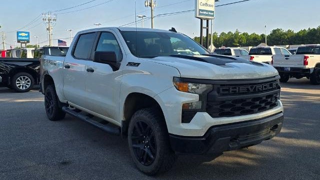 2024 Chevrolet Silverado 1500 Custom Trail Boss