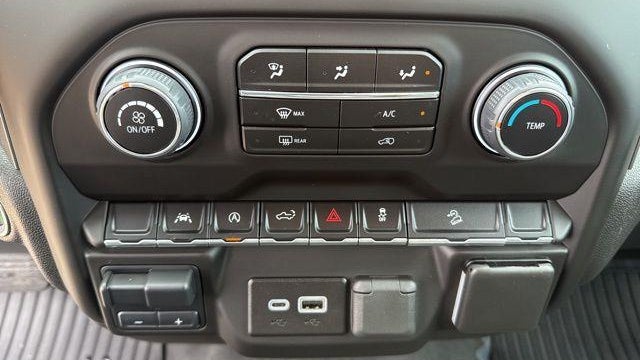 2024 Chevrolet Silverado 1500 Custom Trail Boss