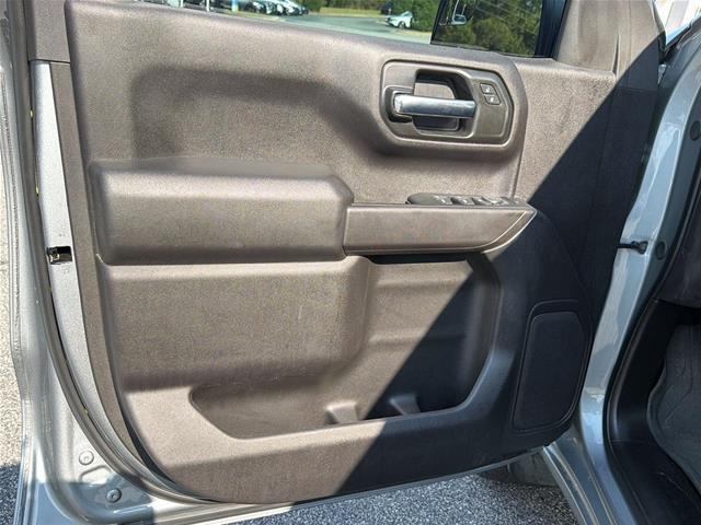 2024 Chevrolet Silverado - $39,900
