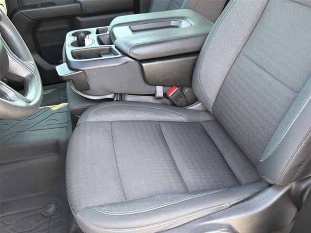 2024 Chevrolet Silverado - $39,900