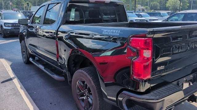 2022 Chevrolet Silverado 1500 Custom Trail Boss