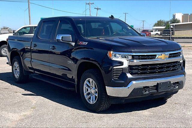 2023 Chevrolet Silverado 1500 LT — photo 1 of 12