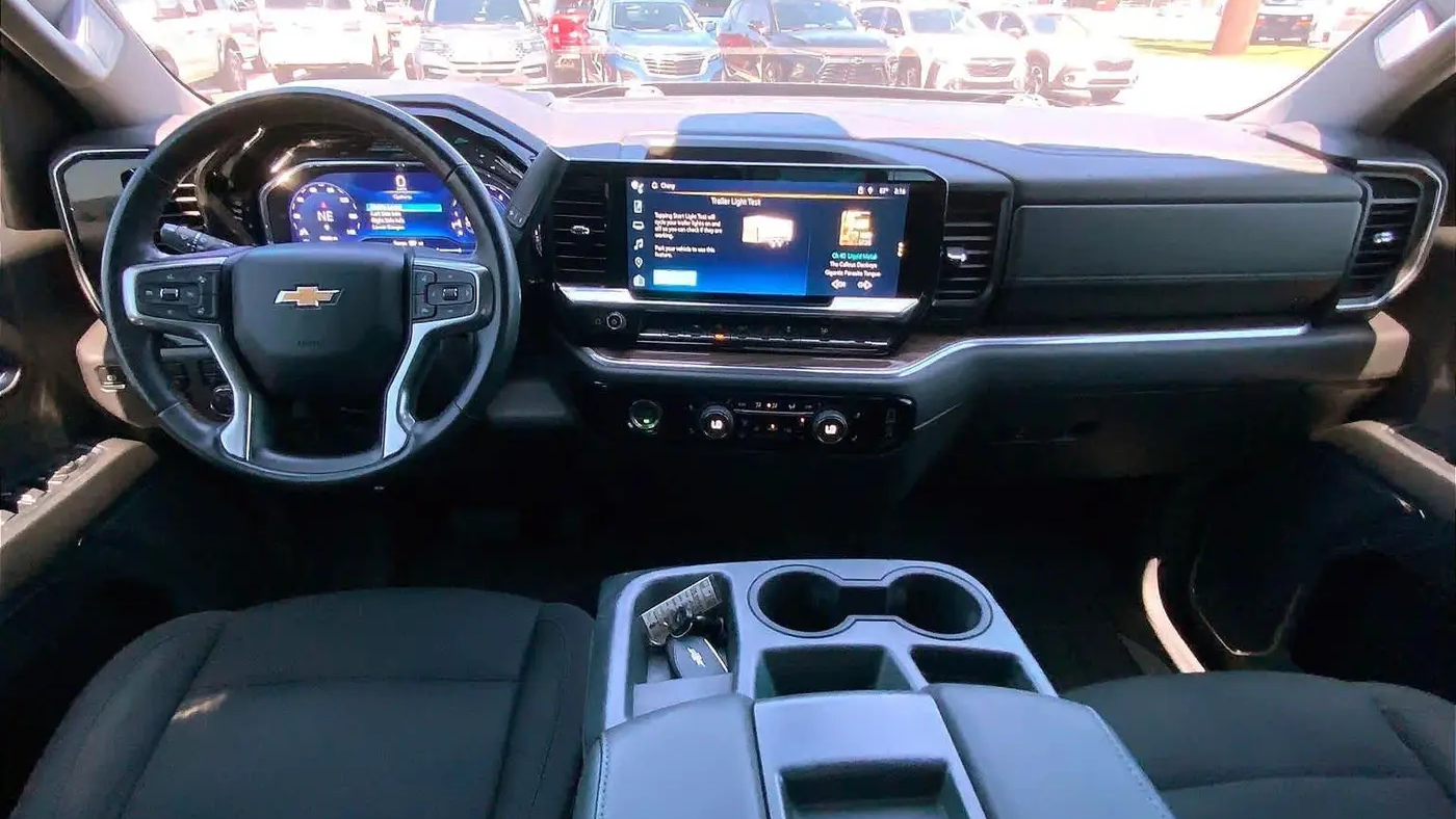 2023 Chevrolet Silverado 1500 LT