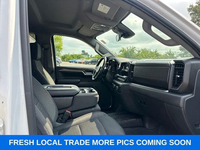 2022 Chevrolet Silverado - $27,849