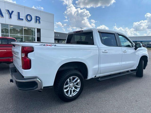2022 Chevrolet Silverado - $27,849