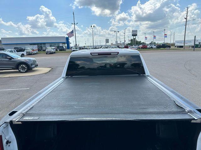 2022 Chevrolet Silverado - $27,849