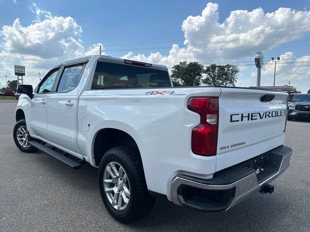 2022 Chevrolet Silverado - $27,849