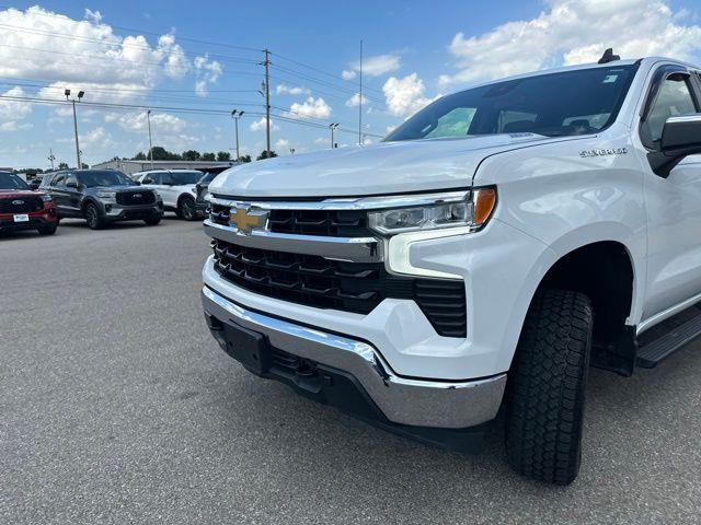 2022 Chevrolet Silverado - $27,849