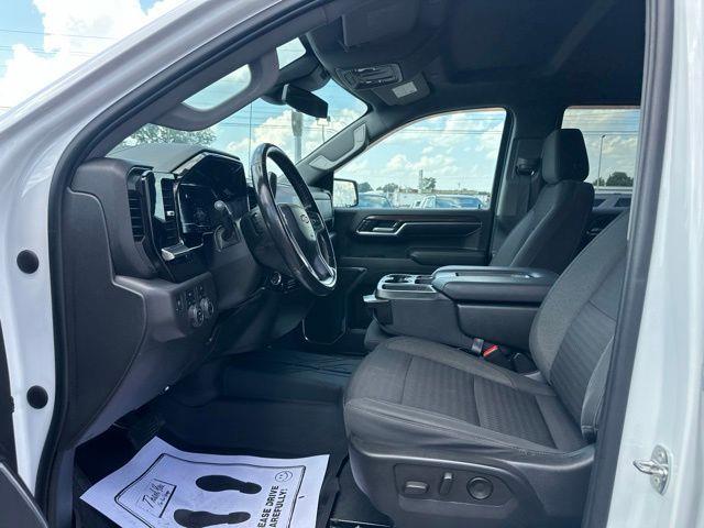 2022 Chevrolet Silverado - $27,849