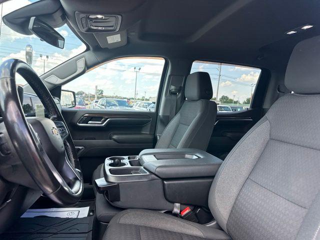 2022 Chevrolet Silverado - $27,849