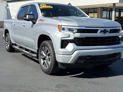 2022 Chevrolet Silverado 1500 4X4 RST 4DR Crew Cab 5.8 FT. SB