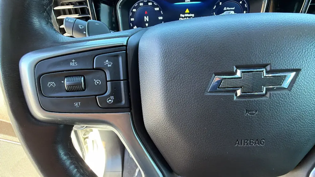 2022 Chevrolet Silverado - $38,483