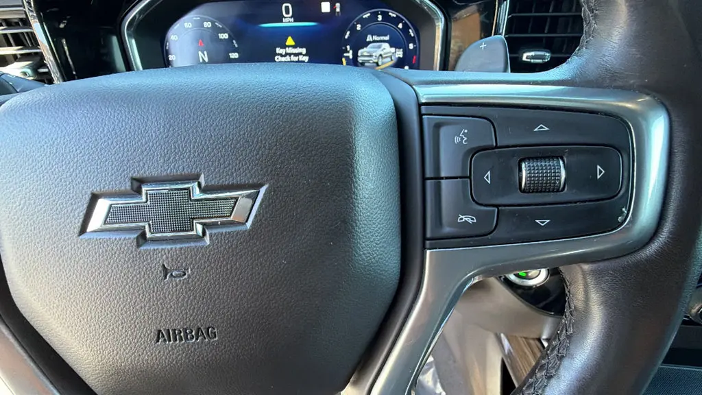 2022 Chevrolet Silverado - $38,483