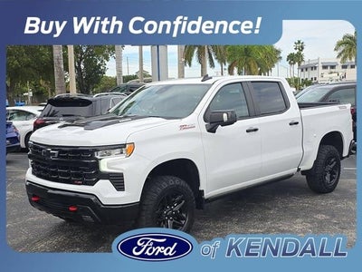 2023 Chevrolet Silverado 1500 4X4 LT Trail Boss 4DR Crew Cab 5.8 FT. SB