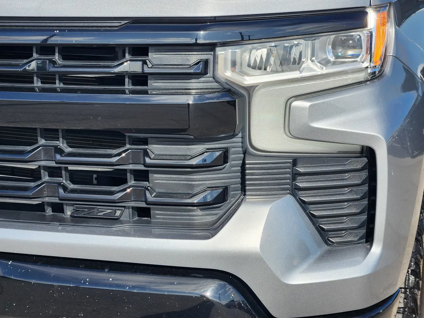 2023 Chevrolet Silverado - $42,530
