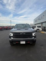 2023 Silverado 1500 Thumbnail 3