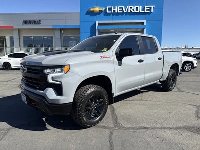 2024 Chevrolet Silverado 1500 4X4 LT Trail Boss 4DR Crew Cab 5.8 FT. SB
