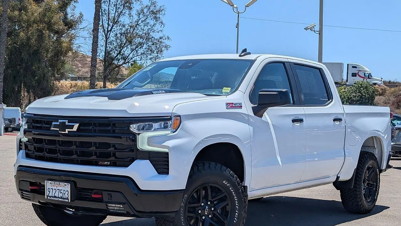 2023 Chevrolet Silverado 1500 LT Trail Boss