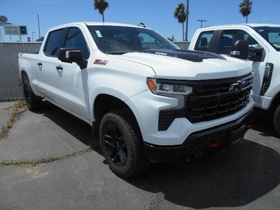 2023 Chevrolet Silverado 1500 4X4 LT Trail Boss 4DR Crew Cab 5.8 FT. SB
