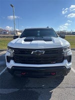 2023 Silverado 1500 Thumbnail 3