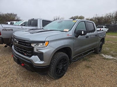 2024 Chevrolet Silverado 1500 4X4 LT Trail Boss 4DR Crew Cab 5.8 FT. SB