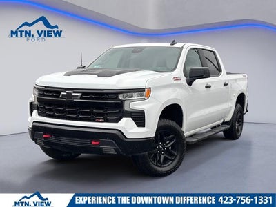 2024 Chevrolet Silverado 1500 4X4 LT Trail Boss 4DR Crew Cab 6.6 FT. SB