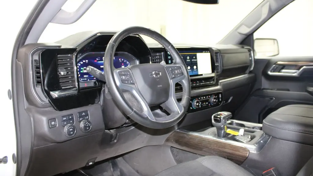2024 Chevrolet Silverado 1500 LT Trail Boss