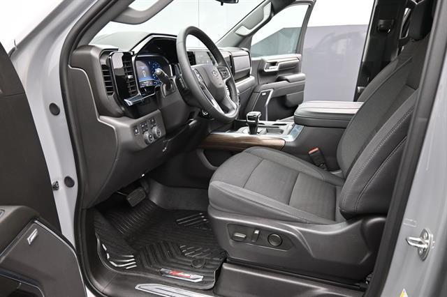 2024 Chevrolet Silverado