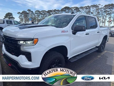 2023 Chevrolet Silverado 1500 4X4 LT Trail Boss 4DR Crew Cab 5.8 FT. SB